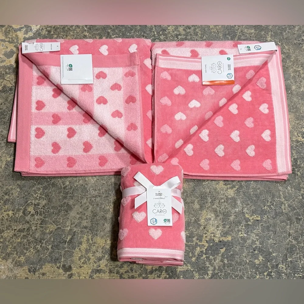 Caro Kids Pink Heart Bath Towel Set of 4 (2 Bath 2 Hand) - NWT